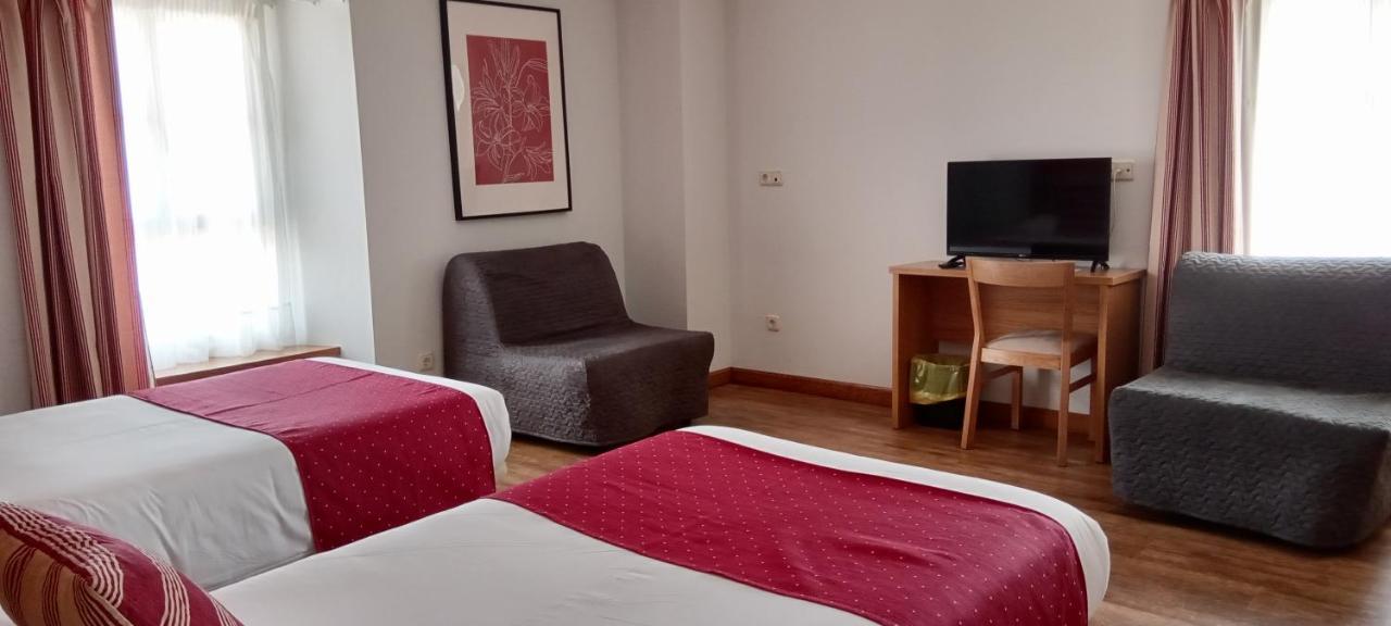 Hotel Palacio De Garaña Esterno foto