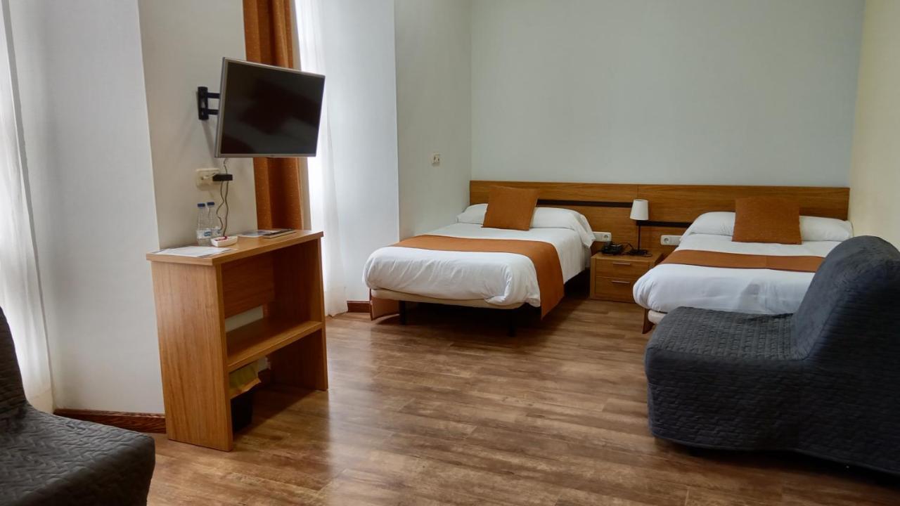 Hotel Palacio De Garaña Esterno foto